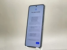 Samsung Galaxy Z Flip4 SM-F721U 256GB Graphite Unlocked W067441