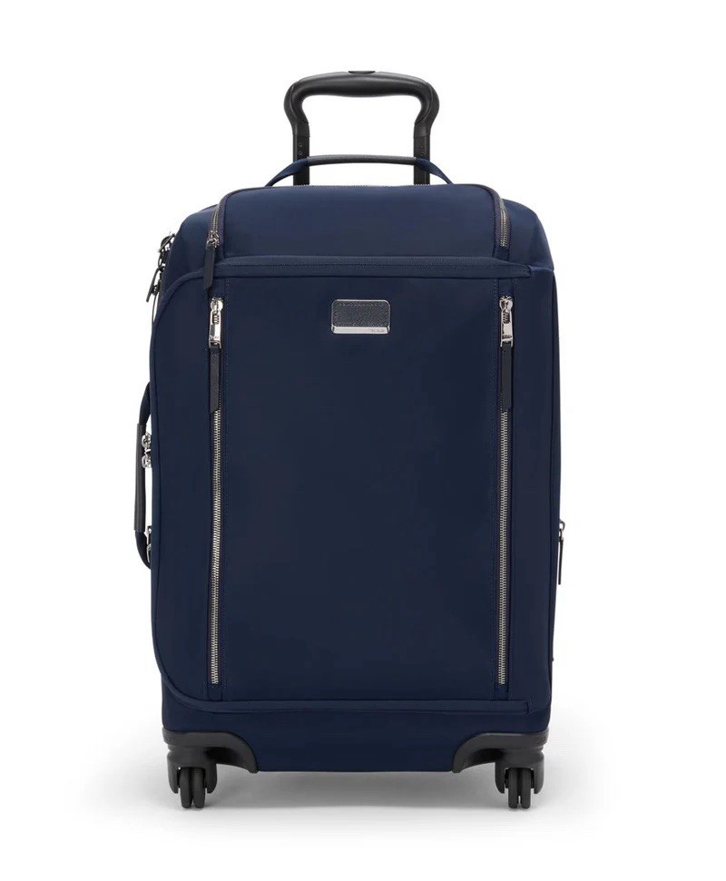 19 Degree Luggage Tumi 22 Inch Tumi VOYAGEUR Léger International
