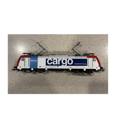 SBB CFF FFS Cargo HO E186 181-4 Electric Locomotive 1:87 Red White Blue Model 