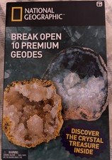 National Geographic Break Open 10 Premium Geodes   New  Sealed