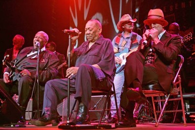 Kenny Wayne Shepherd Montel Williams BB King Dickey Betts and Bobb- Old Photo 3