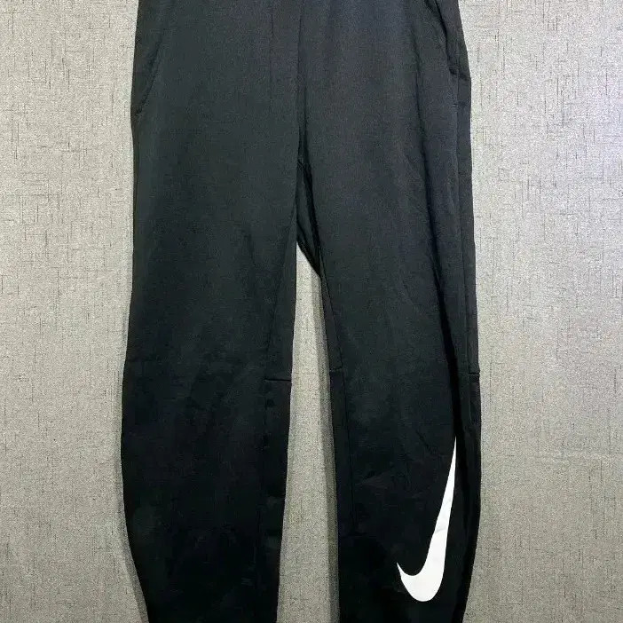Nike Black Fleece Jogger Pants M Size Sweatpants