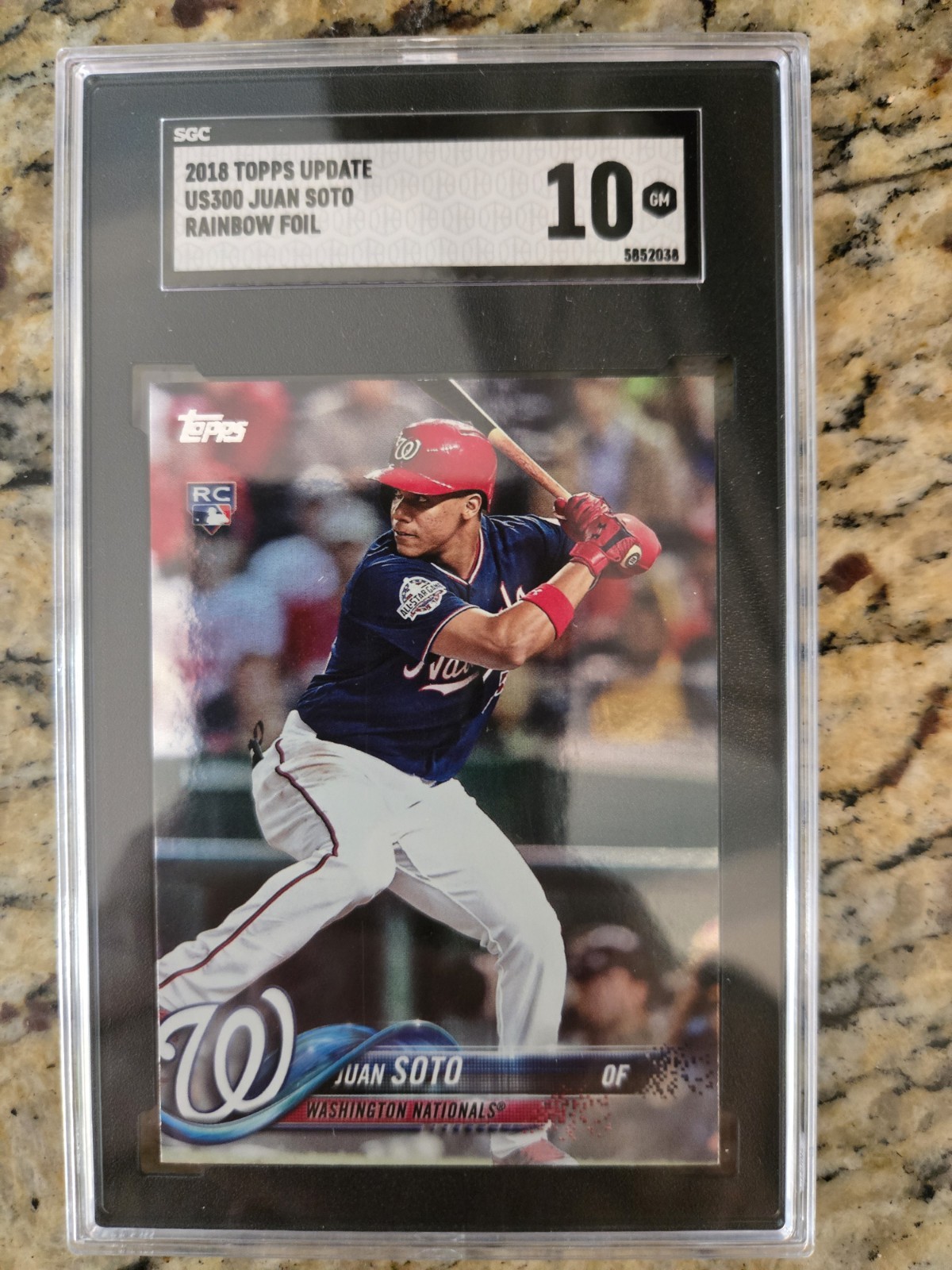 JUAN SOTO 2018 Topps Update US300 RAINBOW FOIL - Super Rare SGC 10  Gem Mint