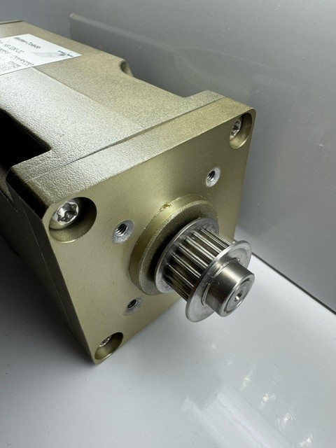 METTLER TOLEDO HBI 3260-2C SERVO MOTOR 24V DC WITH TIMING GEAR MT-GA ...