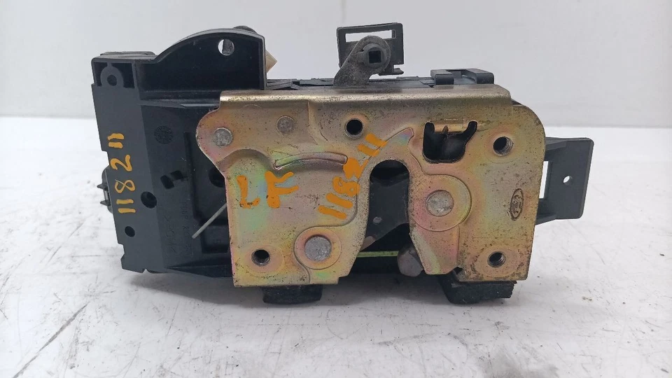 Power Door Lock Actuator and Latch 2002 2003 2004 2005 Jaguar X-Type X Type - Image 3 of 4