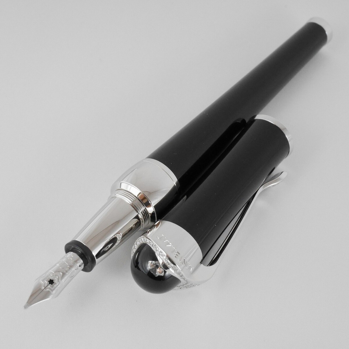 ト滝】MONTBLANC モンブラン 万年筆 ペン先 585 ワインレッド
