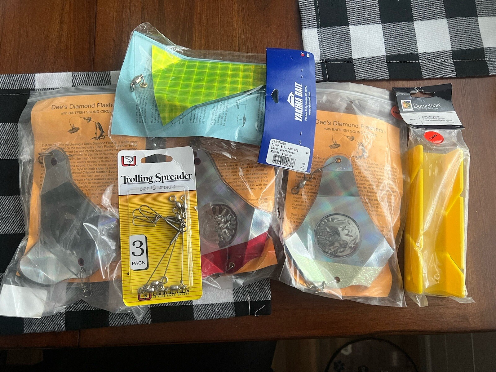 Dee's Diamond Flashers w/ Baitfish Circle & Big Al’s Flasher For Salmon