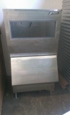 1100 LB Follett Ice Machine Bin Used - Good Condition