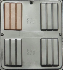 KitKat Kit Kat Bar 2 1/4" x 3 1/4" Chocolate Candy Mold Candy Making 179 NEW