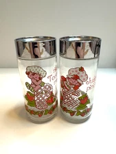 Vintage 80s Strawberry Shortcake Glass Salt & Pepper Shakers American Greetings 