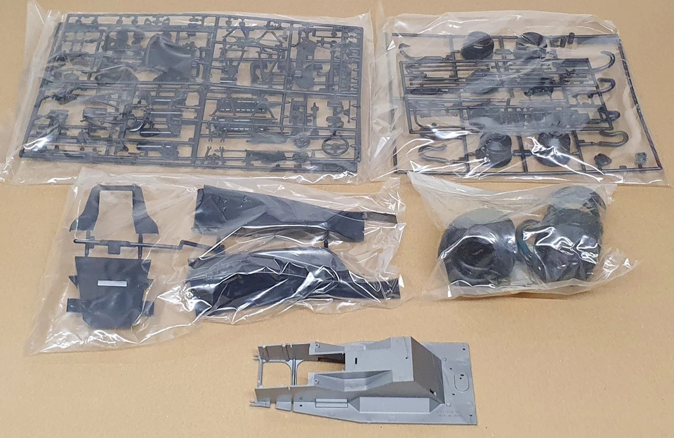 Tamiya 1/12 Scale Unbuilt Kit BS1224 - Wolf WR1 Ford F1 #20 Race Car - Image 3 of 4