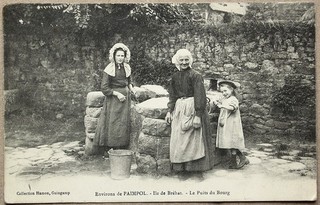 CPA Environs de PAIMPOL Ile de Bréhat Le Puits du Bourg
