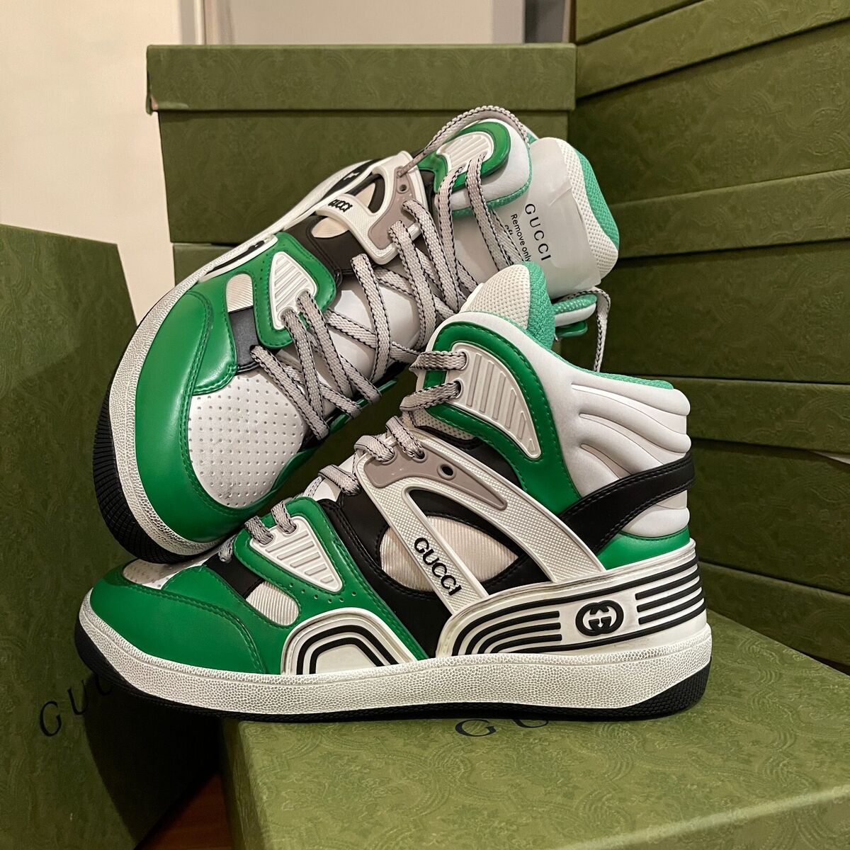 Gucci White/green Leather Basket High Top Sneakers 661301 Gucci White/green Leather Basket High Top Sneakers 661301