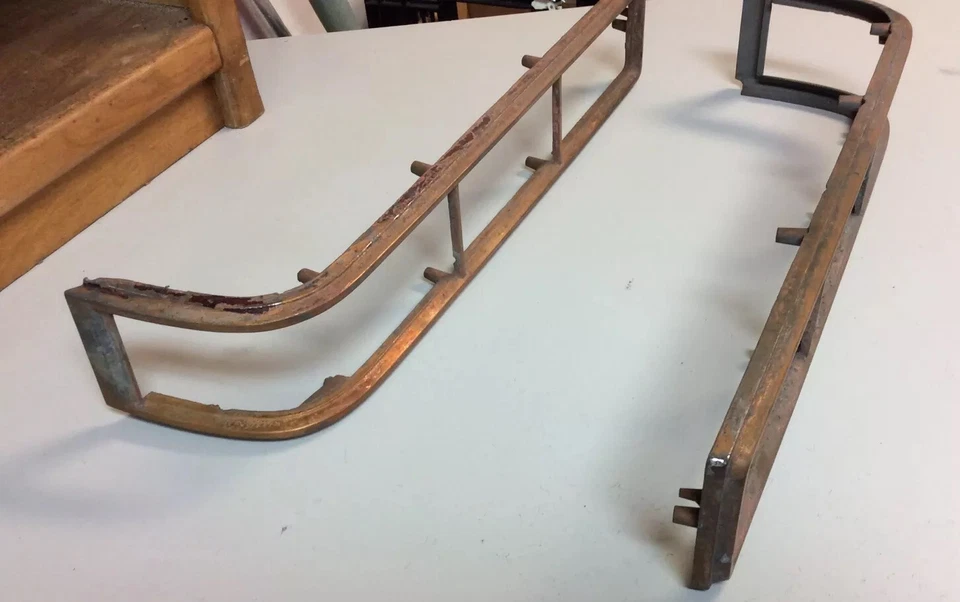 1966 Chevrolet Impala lanterna traseira moldura LH RH W30 - Imagem 2 de 3