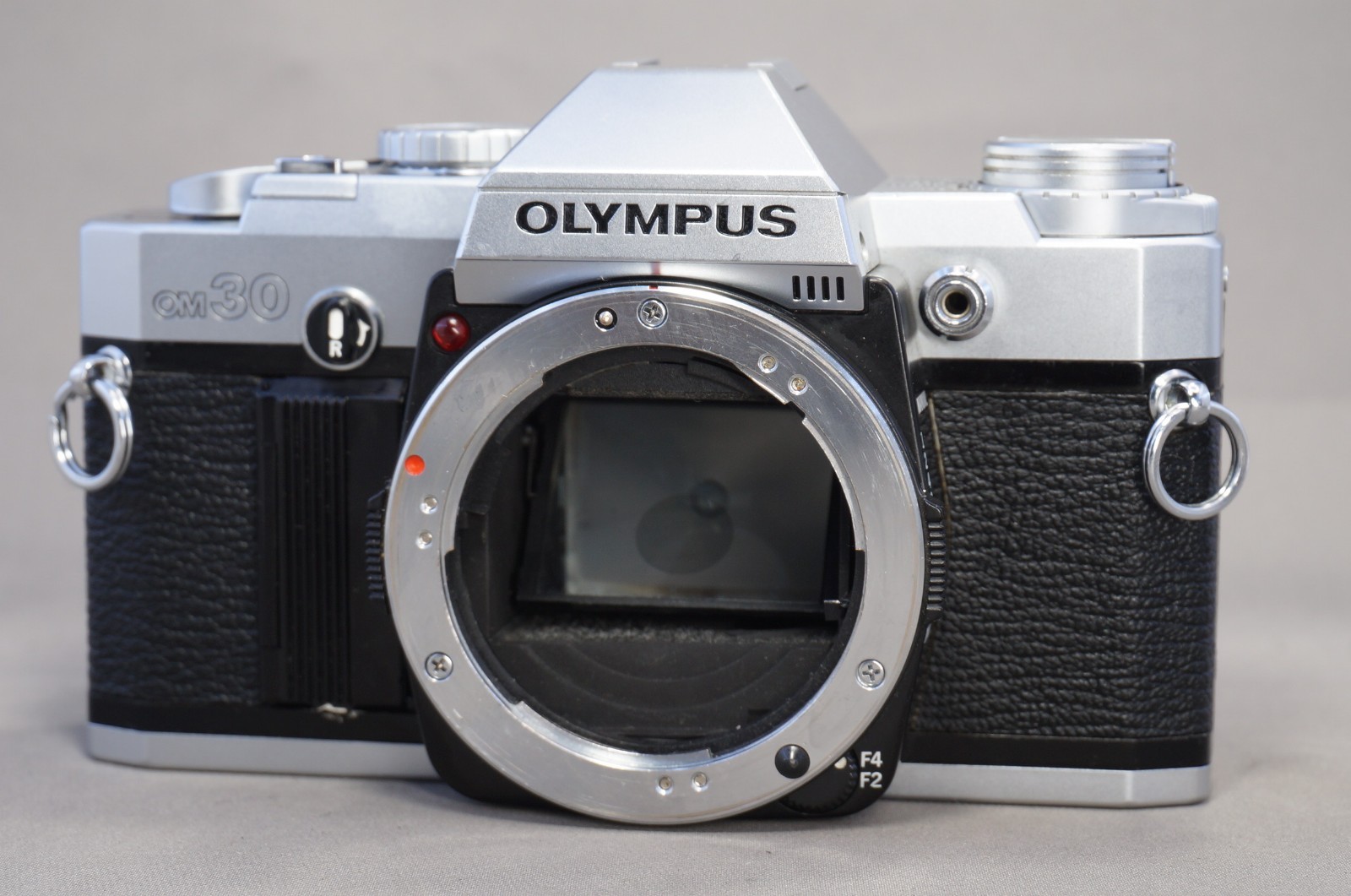 Olympus OM-30 vintage camera equipment - eBay listing photo 2