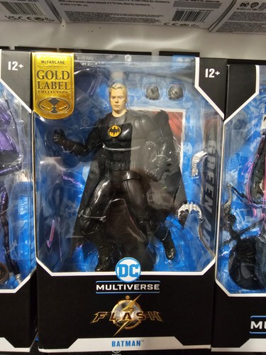 Mezco Toyz 5 Points Beetlejuice 1988 Ver. Michael Keaton Set