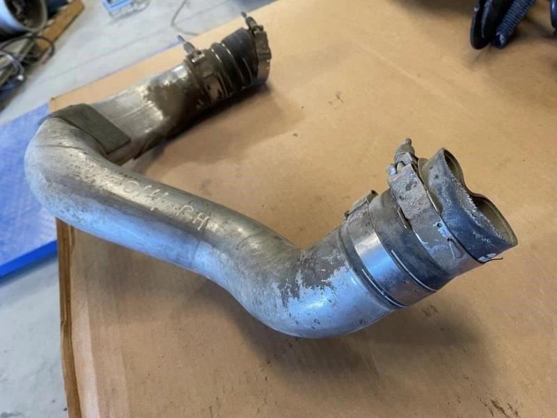 08 Ford F250 F350 Super Duty Usado Derecha OEM Fábrica Intercooler Tubo de Aire Tubo Foto 2 de 4