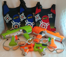 Vintage 2005 Nerf Dart Tag Four 4 Guns with 3 Vests and 4 Protective Glasses