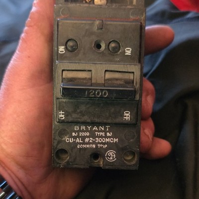 Bryant BJ2200 1200A 2-Pole 120/240V Main Circuit Breaker Common Trip Black