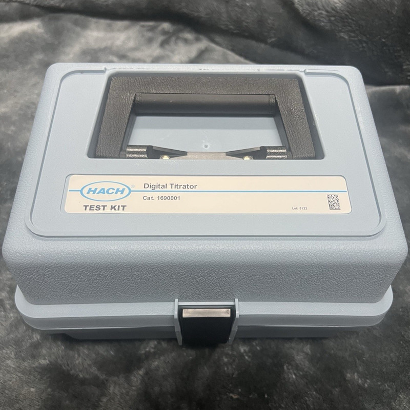 HACH Digital Titrator Test Kit Model 16900 MPN 1690001 Biological Lab