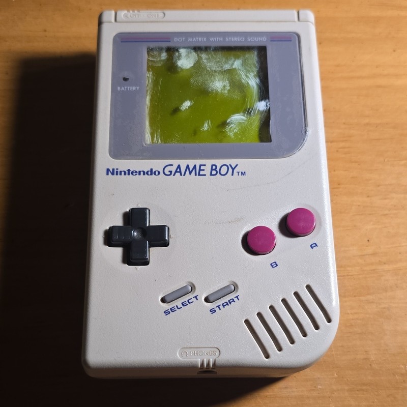 READ Nintendo Game Boy DMG-01 Gray Handheld System Console NTSC-U/C Dot Matrix
