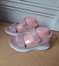 UK Size 6 Skechers D'Lux Walker Women's Summer Holiday Sandals EU 39 Pink White