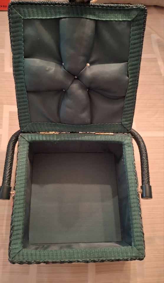 Cesta de costura vintage Foto 2 de 4