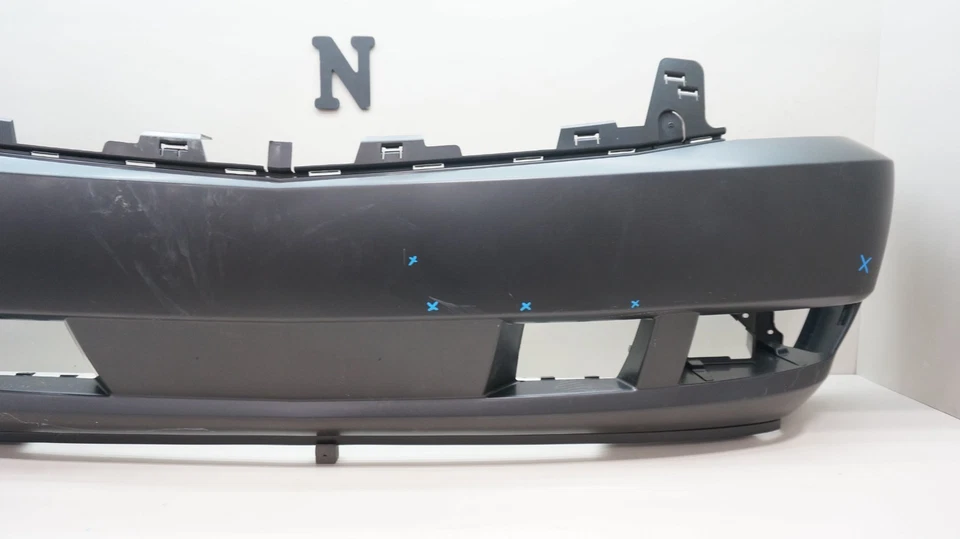 2007-2014 CADILLAC ESCALADE ESV / EXT FRONT BUMPER COVER PANEL OEM 25835040 - Image 4 of 4