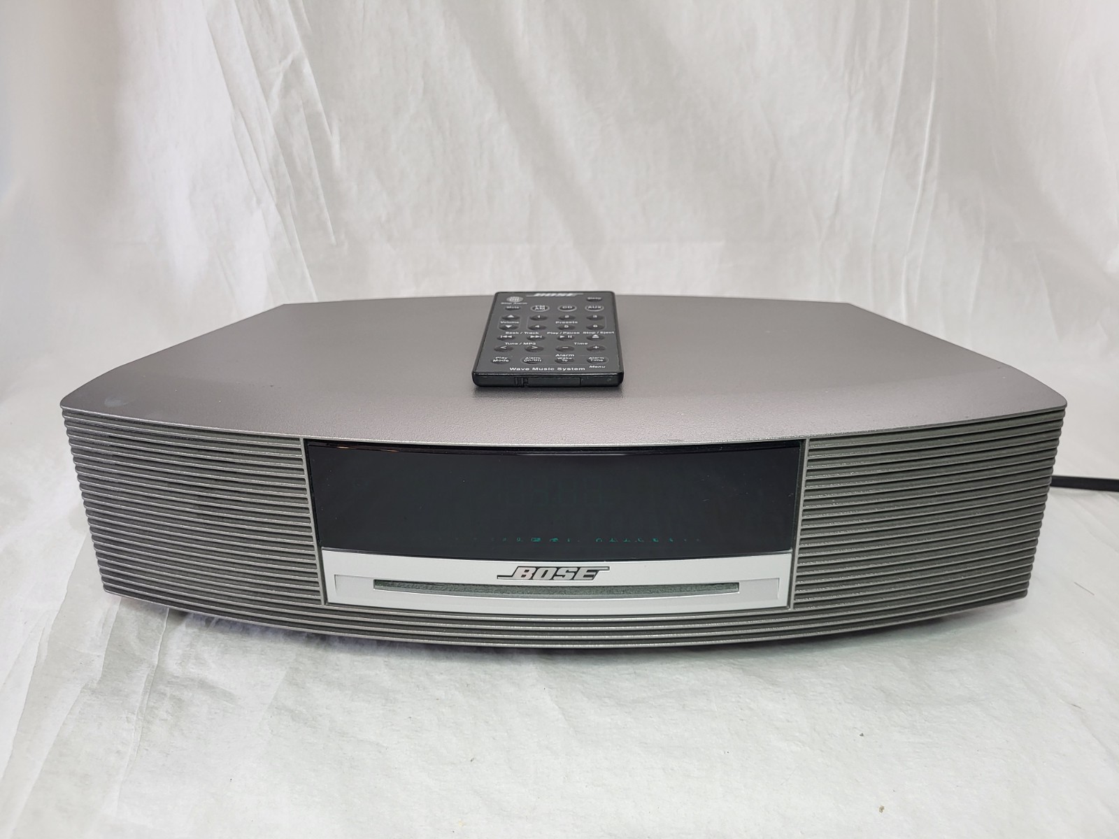 Cd Player Am/fm Radio Silver W Remote Tested Working