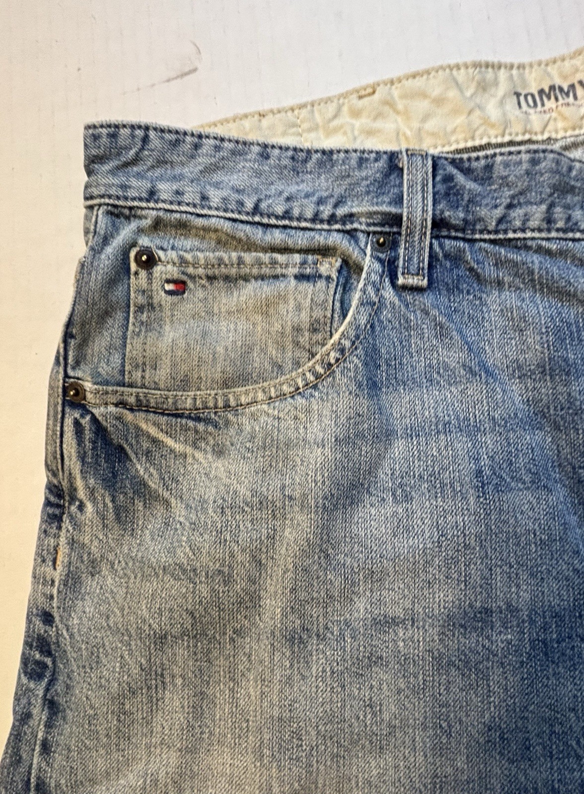 Tommy Hilfiger Jeans Mens 38x32 Relaxed Denim Cotton Vintage thumbnail 2