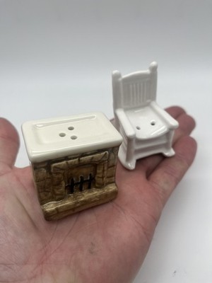 Knackerfass Kruzifix Miniatur, Salz- und Pfeffertöpfe