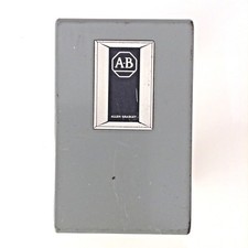 ALLEN-BRADLEY 830 - A2200 PRESSURE SWITCH ~ NEW OLD STOCK