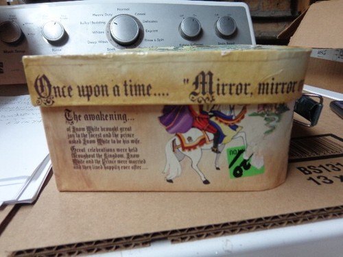 SNOW WHITE FAIRYTALE MINI TEA SET 2012 ENGLAND - Picture 6 of 8