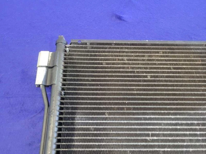 1999-2004 Ford Mustang Cobra SVT DOHC конденсатор переменного тока кондиционер 376 - Изображение 2 из 4