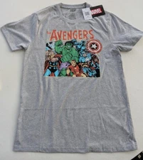 MARVEL COMIC The Avengers T-Shirt HULK Iron Man Capt America Unisex Size MED NWT