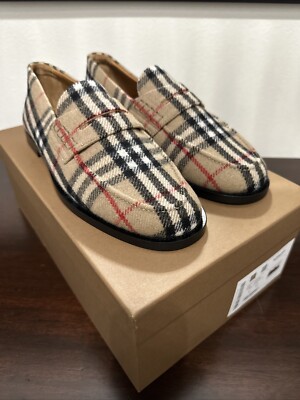 Burberry Tan Plaid Men\'s Loafers Authentic BURBERRY Beige Men HACKNEY Check Wool Felt Loafer  main image 2