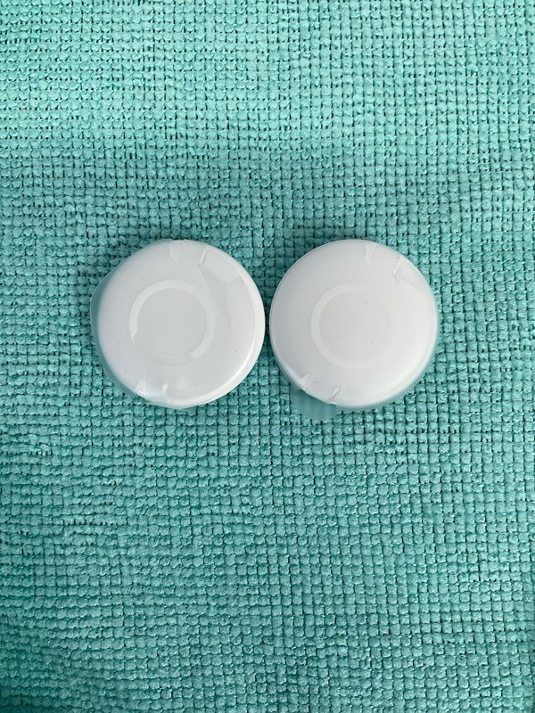 *OPEN BOX* Apple AirTags - 2 Pack