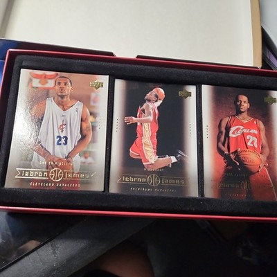 2003 Upper Deck LEBRON JAMES 32 Card Sealed Rookie Card Boxed Set