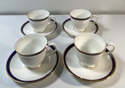 Lot Of 4 Lenox Bone China FEDERAL COBALT Cups & Saucers with Gold Trim Mint