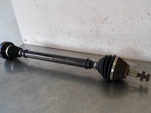 Antriebswelle R 3C0407272AJ VW Passat Variant 2.0 TDI DPF 3C/3CC 2005-2008