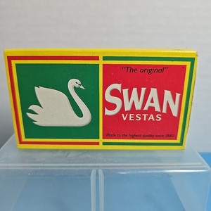 Swan Vestas Matchbox 42 Vintage UnStruck Matches
