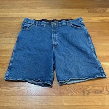 Men  s Wrangler Relaxed Fit Denim Jean Shorts