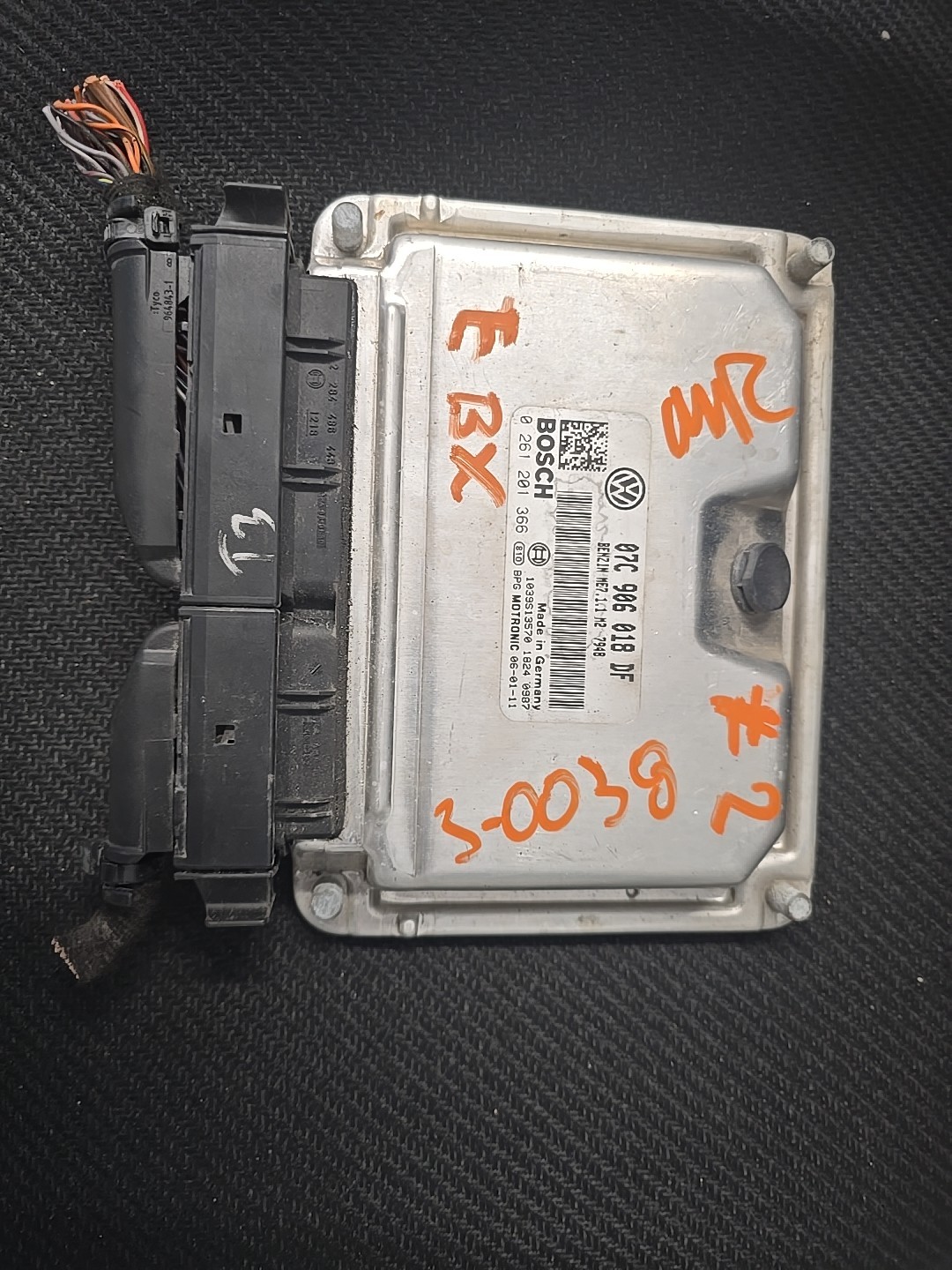 2006 BENTLEY CONTINENTAL GT ECU PART NUMBER 07C 906 018 DF