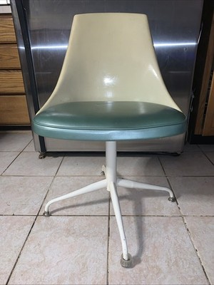 Parchment Green Naugahyde Molded Fiberglass Eames Shell Chair MCM 60 s