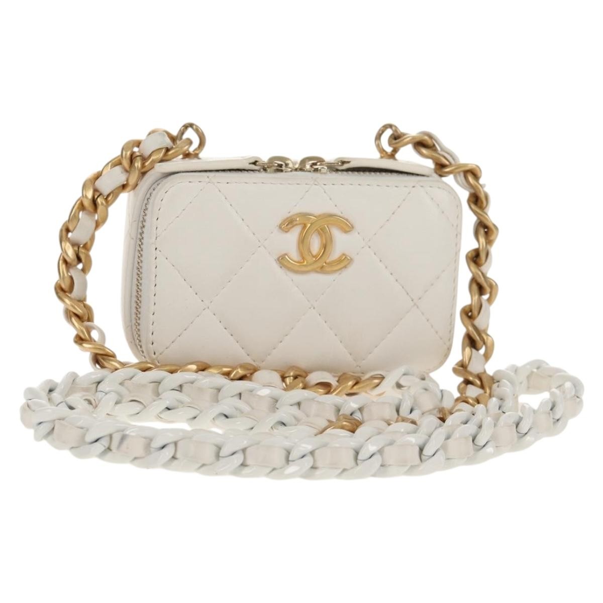 Chanel Lacquered Metal Cc Zip Around Card Holder On Chain Quilted Lambskin White Leather Clutche & Pouche Bag (Pre-Owned)