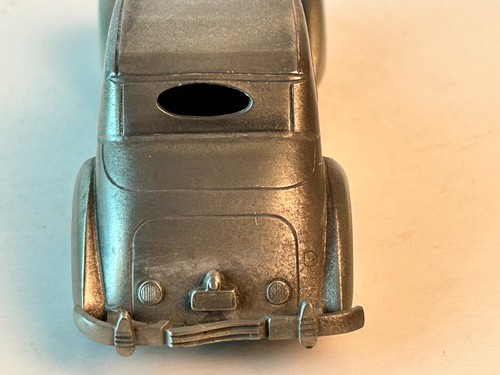 Danbury Mint 1:43 Scale Pewter, 1937 Cord 812 Supercharged Roadster - Picture 10 of 14