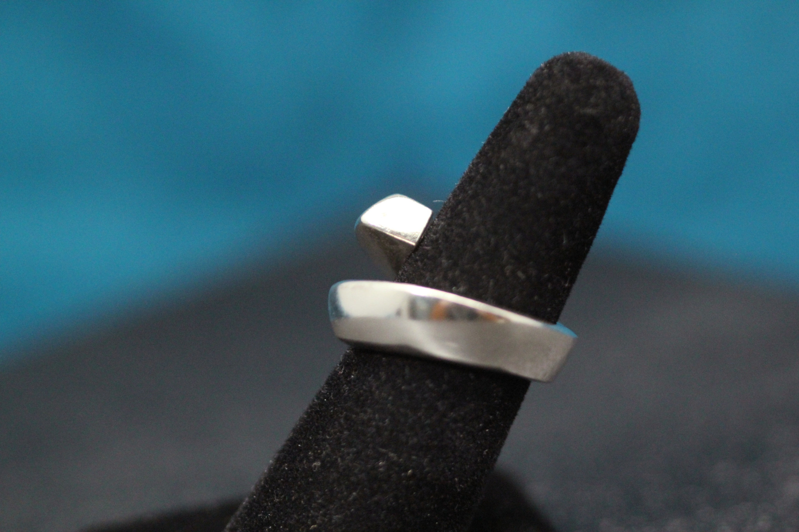 925 Sterling Silver Bypass Solid Wrap Around Size… - image 3