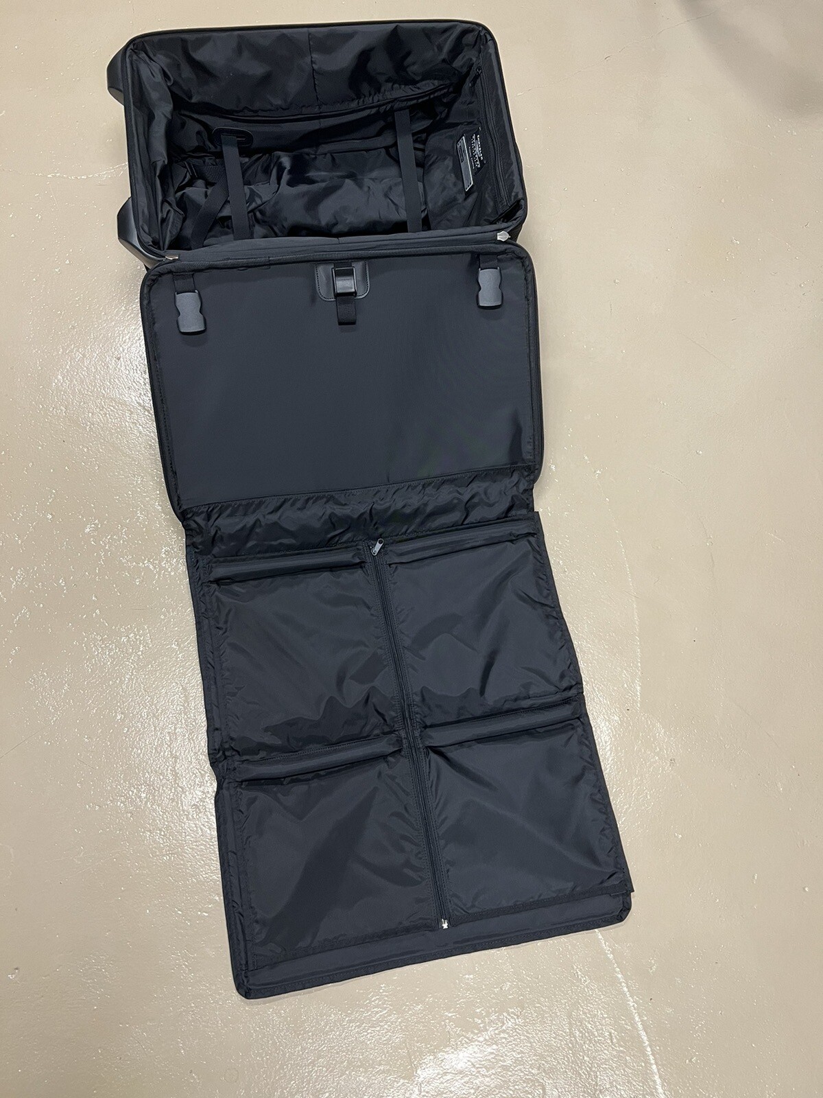 CHRYSLER CROSSFIRE LUGGAGE STOW AWAY SUITCASE W/ HANDLE Carry On Bag eBay