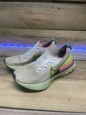 Nike React Phantom Run FK 2 Flyknit White Volt Pink C17583-100 Women's Sz 9.5