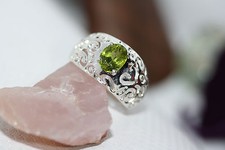 New Cast Genuine 2.5 CT Oval VS1 Peridot Filigree 925 Sterling Silver Ring Sz 12
